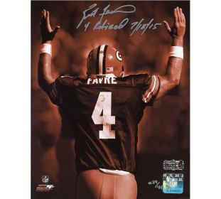 Brett Favre Signed Green Bay Packers Unframed 8x10 NFL Photo with "4 Retired 7/18/15" Inscription - LE of 44